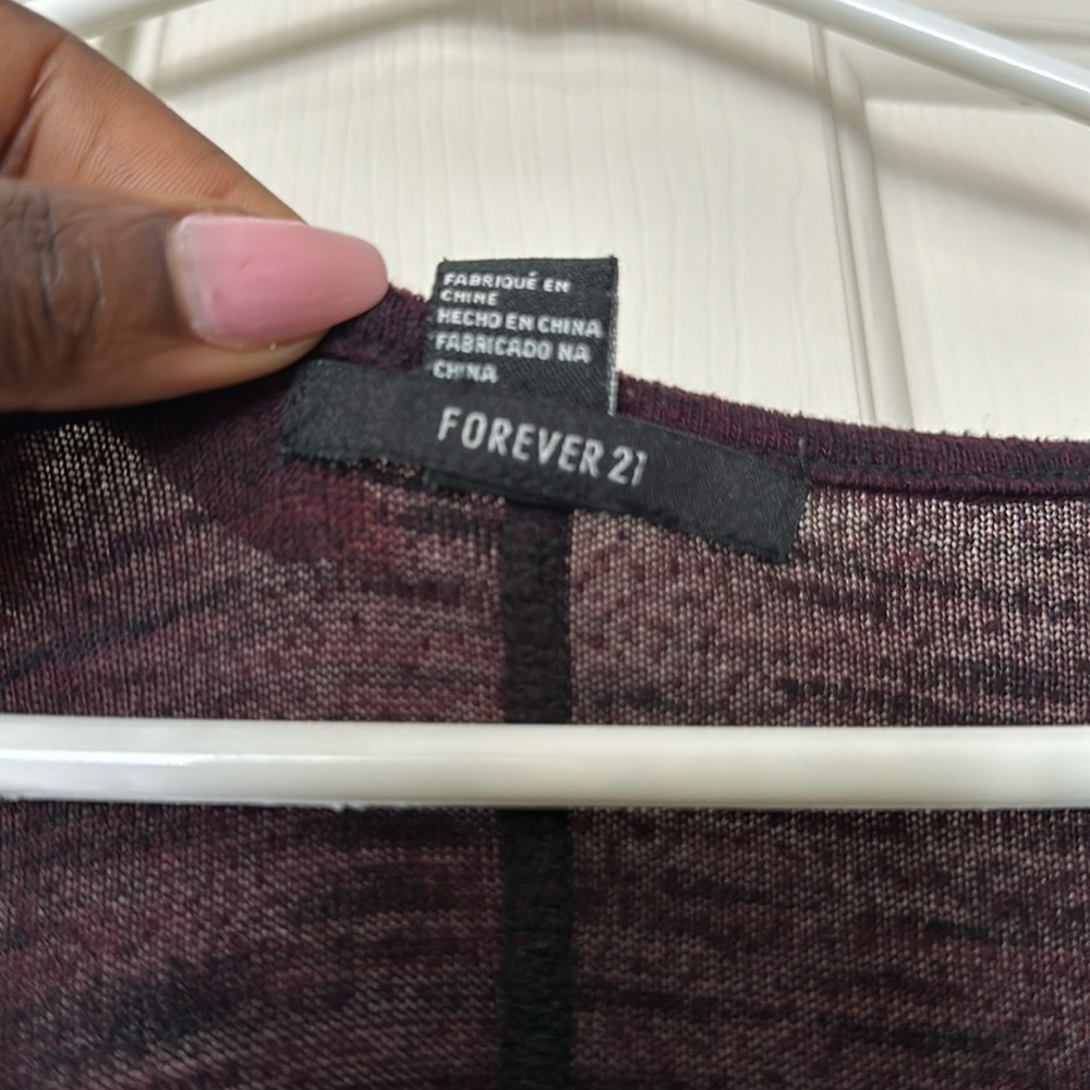 Forever 21 V-Neck Maroon long sleeve sweater